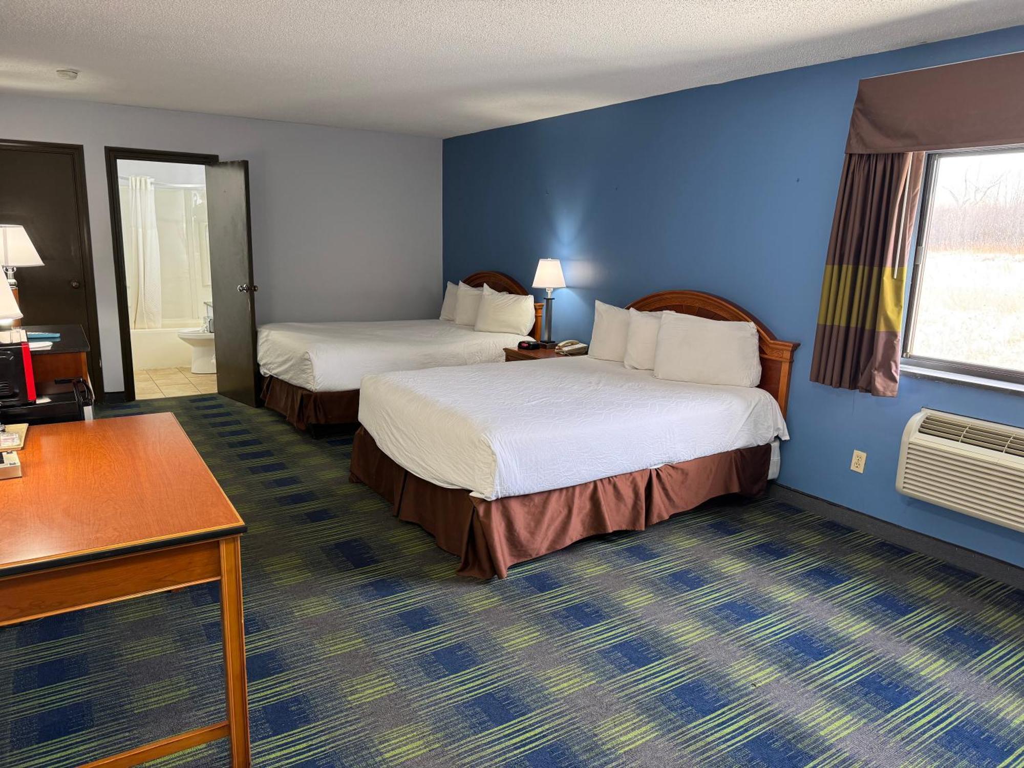South Ridge Inn North Ridgeville Экстерьер фото