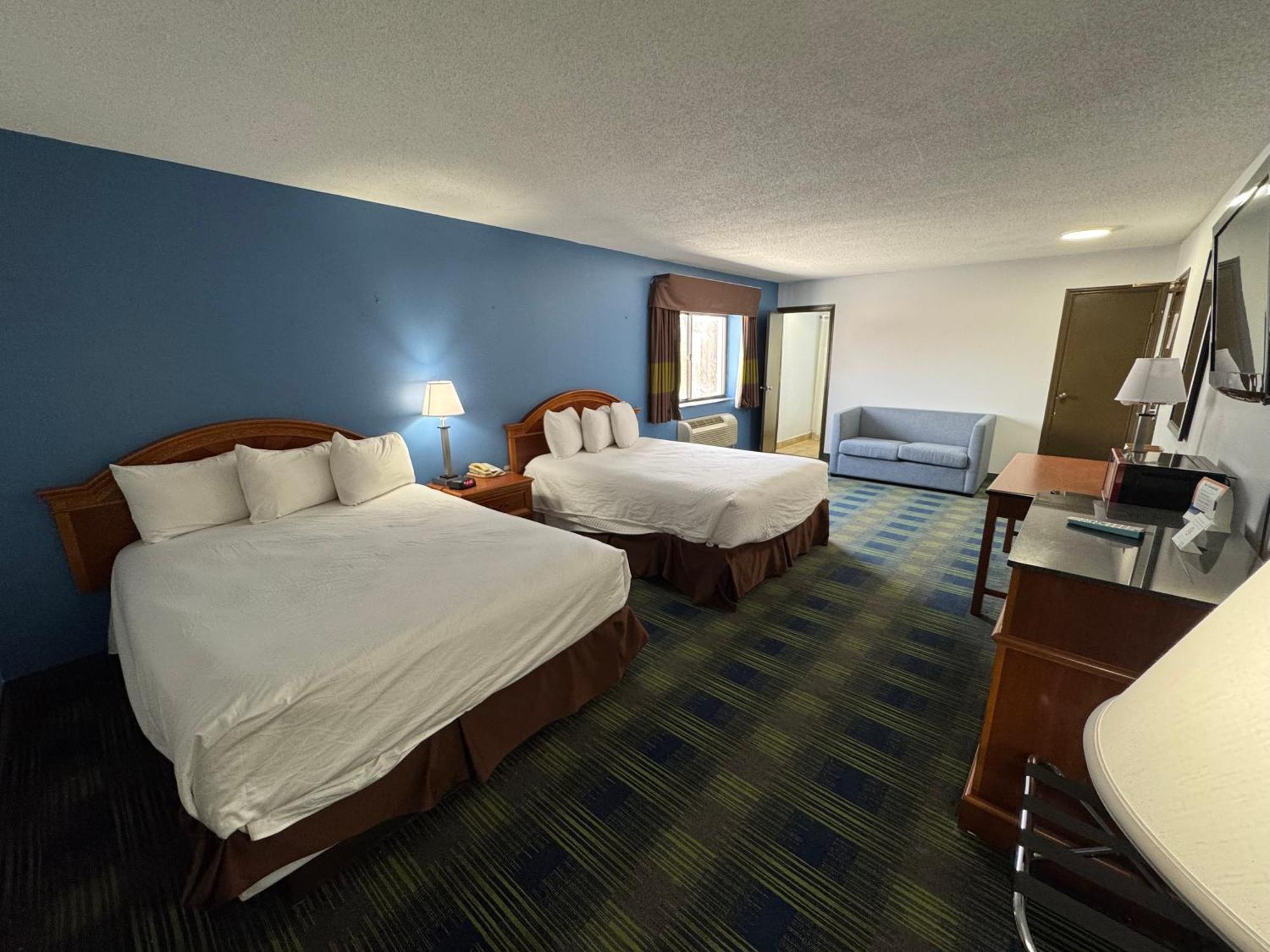 South Ridge Inn North Ridgeville Экстерьер фото